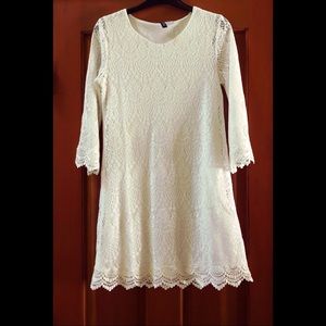 Divided white lace dress